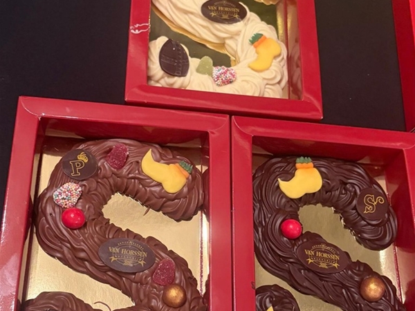 choc Letter kl wit&nbsp;maakt niet uit alles is goed